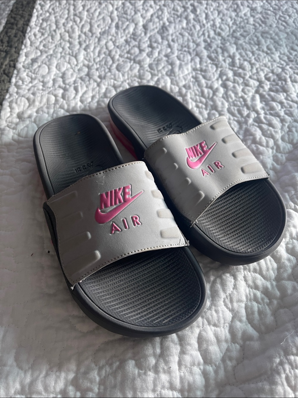 Nike Slide Sandals in Gray with Pink Logo